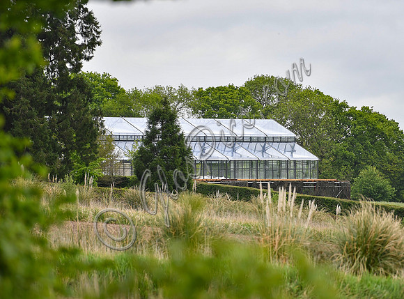 Pippa Middletons glass wedding pavillion