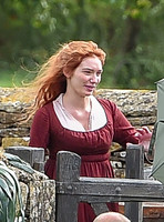 Eleanor Tomlinson on Poldark set