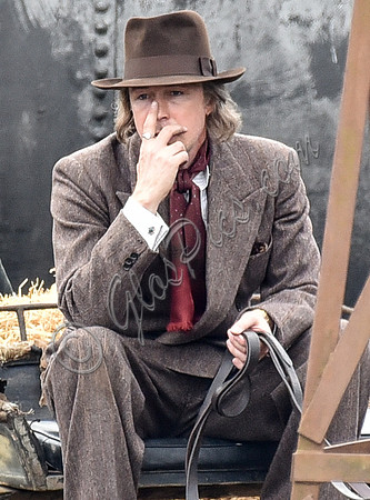 Aidan Gillen filming Peaky Blinders
